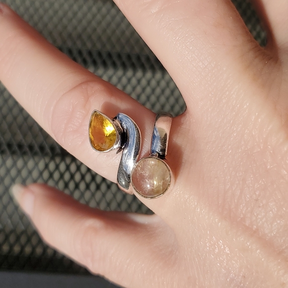 New Golden Rutile and Citrine Adjustable Silver Ring. - Picture 3 of 14